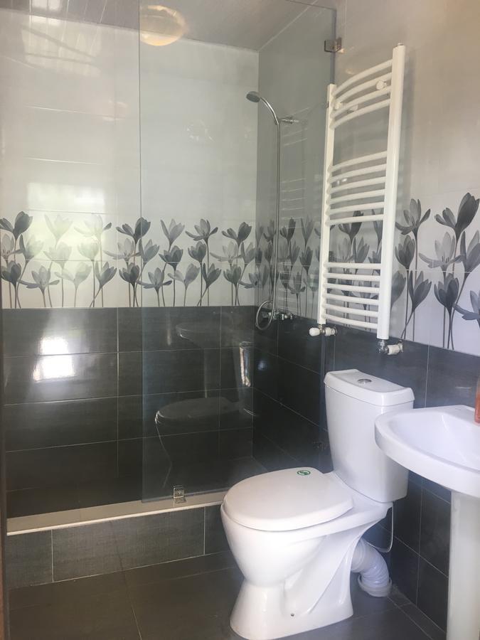 Cherry Otel Kazbegi Dış mekan fotoğraf